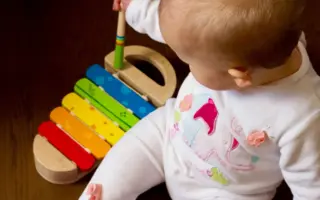 Baby Spielsachen, die die Entwicklung fördern