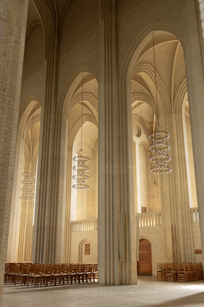 Grundtvigskirche in Kopenhagen von innen 