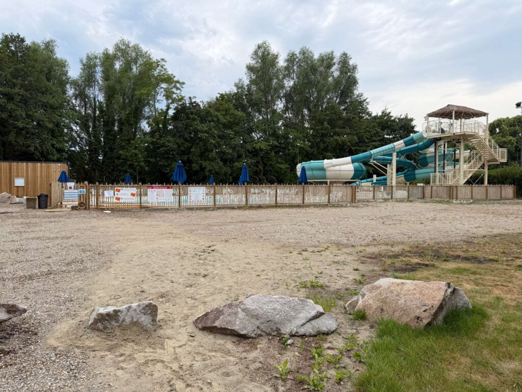 Camping Le Lac d’Erstein – Swimming Pool und Rutschen