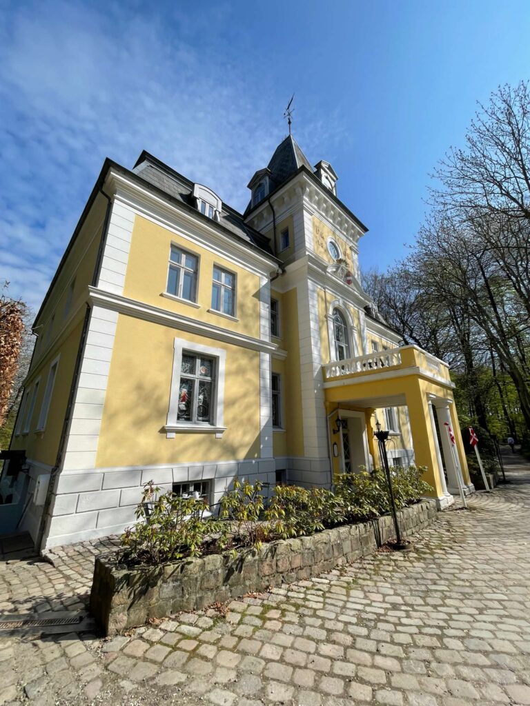 Neues Schloss Liselund