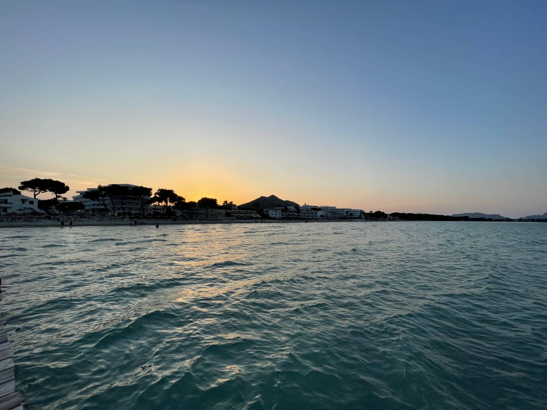 Mallorca Playa de Muro bei Sonnenuntergang